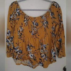 Off the shoulder floral yellow top size xxl